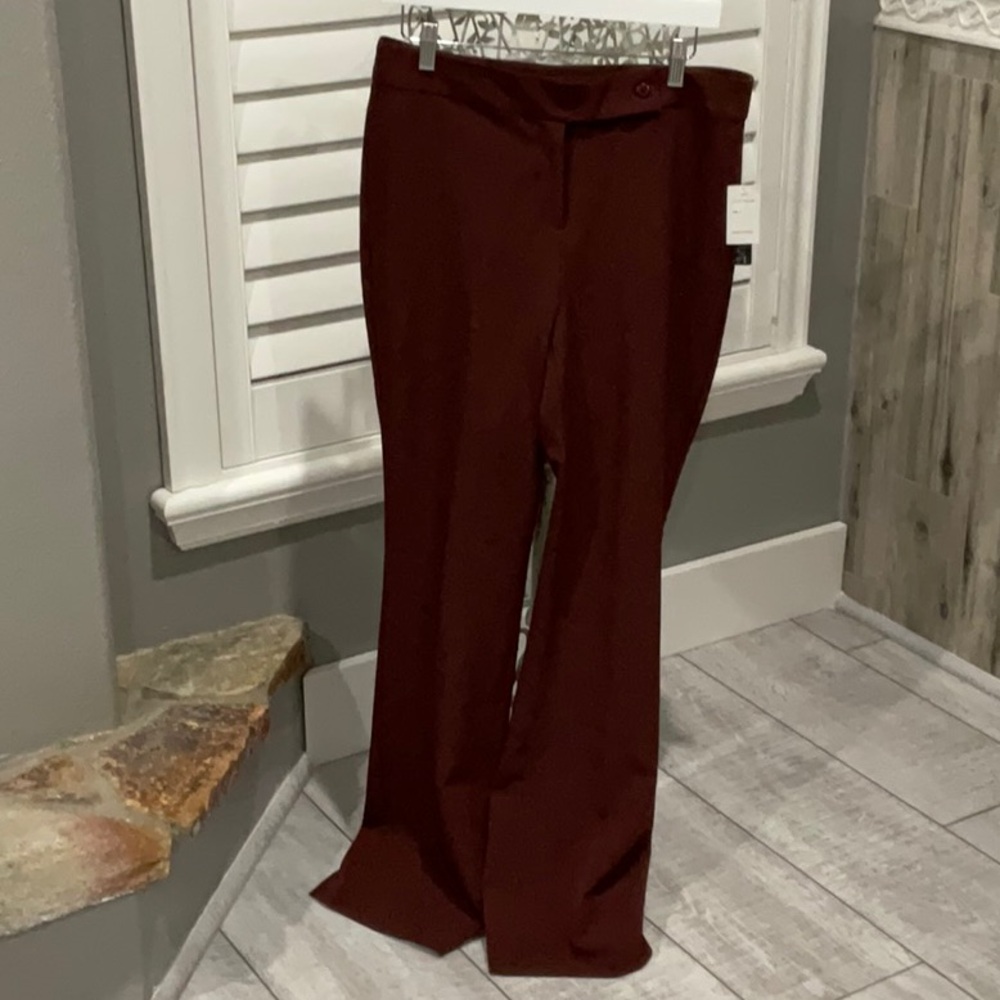 NWT VEZUCCI BROWN PANTS